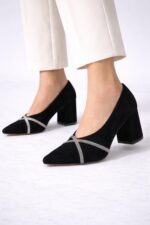 Mira Siyah Süet X Taşlı Ayakkabı