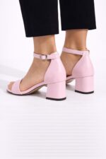 Pudra Şıklık Kalın Topuklu Bilekten Bantlı Sandalet - Görsel 2