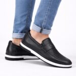 Siyah Erkek Loafer Ayakkabı – Modern Tabanlı Günlük Şık Model